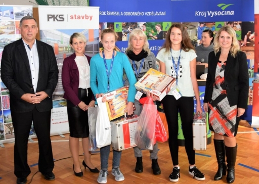 Stavebnice TEIFOC ve školách na Vysočině i díky skupině PKS