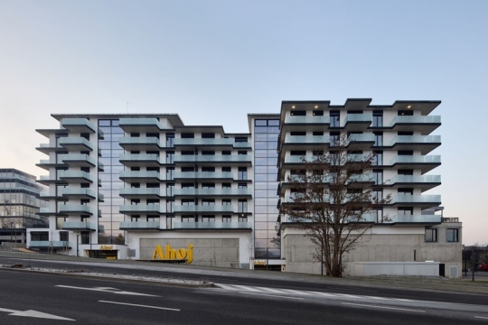 Ahoj, Vanguard. Ahoj, PKS okna