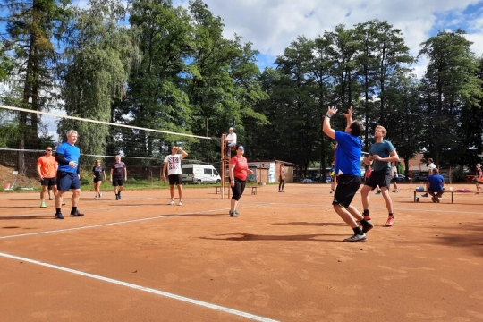 Napínavá hra, zábava a radost pro naše zaměstnance – to byl PKS VOLEJBAL CUP 2023 