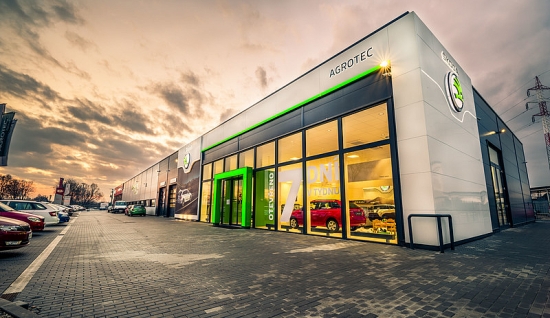 Agrotec car showroom